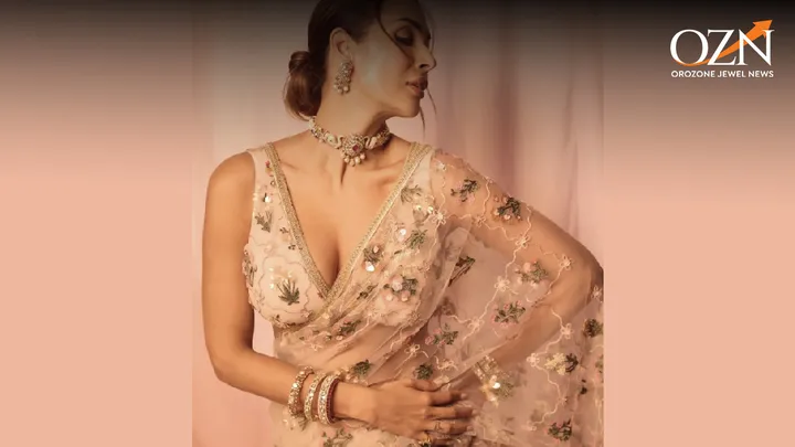 Malaika Arora in Khurana Jewellery House Long Necklace Defines Vertical Structure